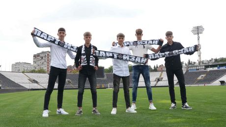 FK Partizan, pioniri FK Partizan, pioniri