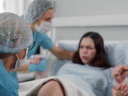 medicinska sestra, porođaj
