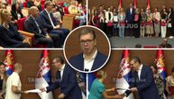Dobrodošli kući, ponosni smo na vas: Vučić uručio ugovore medicinskim radnicima koji su se vratili u Srbiju