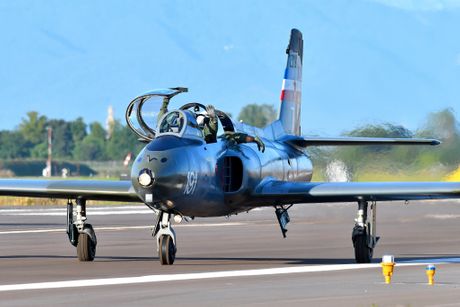 G2 Galeb i EF2000 aeromiting Rivolto G2 Galeb i EF2000 aeromiting Rivolto