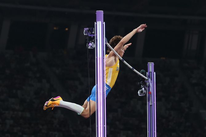 Armand Duplantis, Novi svetski rekor Skok motkom, Tokio Armand Duplantis, Novi svetski rekor Skok motkom, Tokio