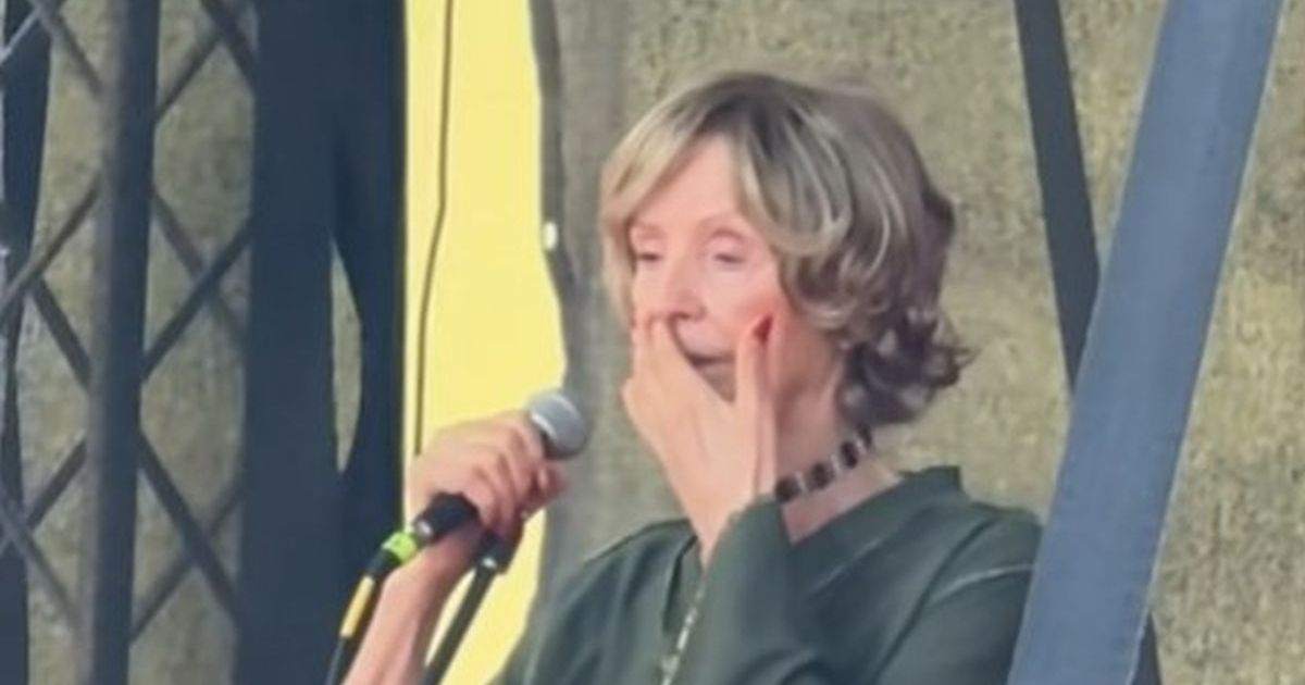 "Nije htela da plati" Pevač odveo Lepu Lukić usred noći kod zubara, pa doživeo šok: "Znam da ima novca..."