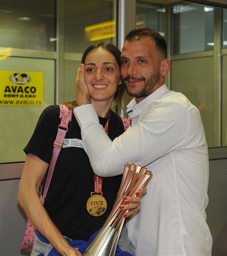 Maja Ognjenović i Danilo Ikodinović