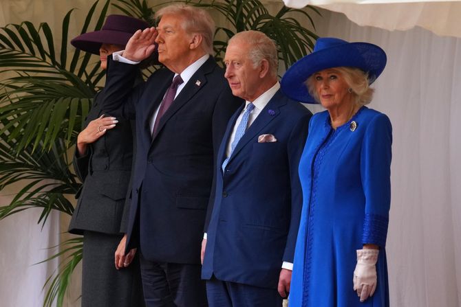 kraljica Kamila i Melanija Tramp