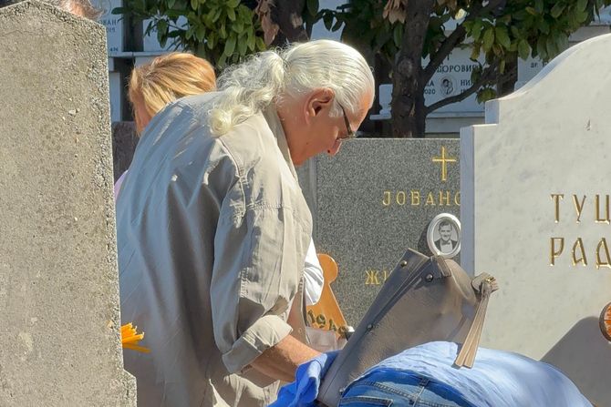 Grob marine tucakovic, Boki 13 i aleksandar radulovic futa