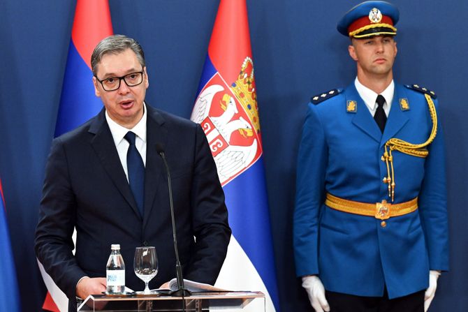 Aleksandar Vučić, dodela odlikovanja Aleksandar Vučić, dodela odlikovanja