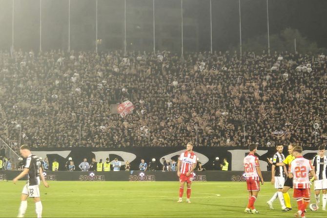 Barjak Zvezde, Delije, Partizan - Zvezda, 177. večiti derbi