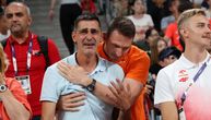 Ove fotke su mnogima promakle, pogledajte ko je prvi zagrlio Dragutina kada je Angelina Topić osvojila bronzu