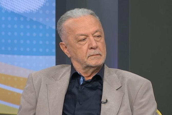 dr Milivoje Pavlović
