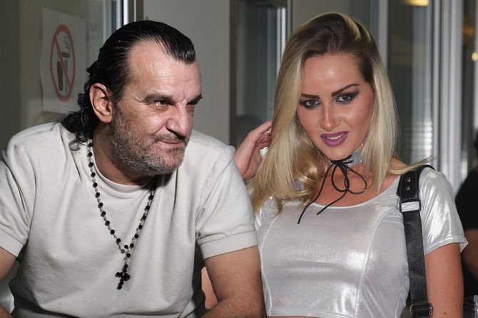 Aca Lukas, Atina Ferari