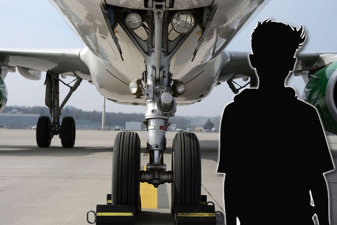 decak u avionu