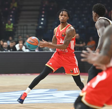 KK Crvena zvezda - KK Dubai