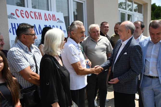 Ministarstvo za brigu o selu, Milan Krkobabić