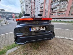 Automobil Tojota Toyota C HR CHR GR vozili smo auto test