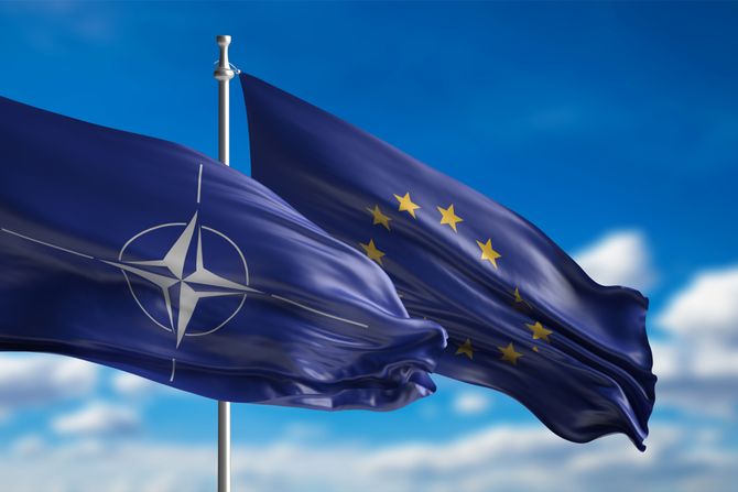 Zastave Slovenija, Nato EU