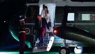 Čitač sa usana otkrio šta je Melanija rekla Trampu u helikopteru dok je on pokazivao kažiprstom