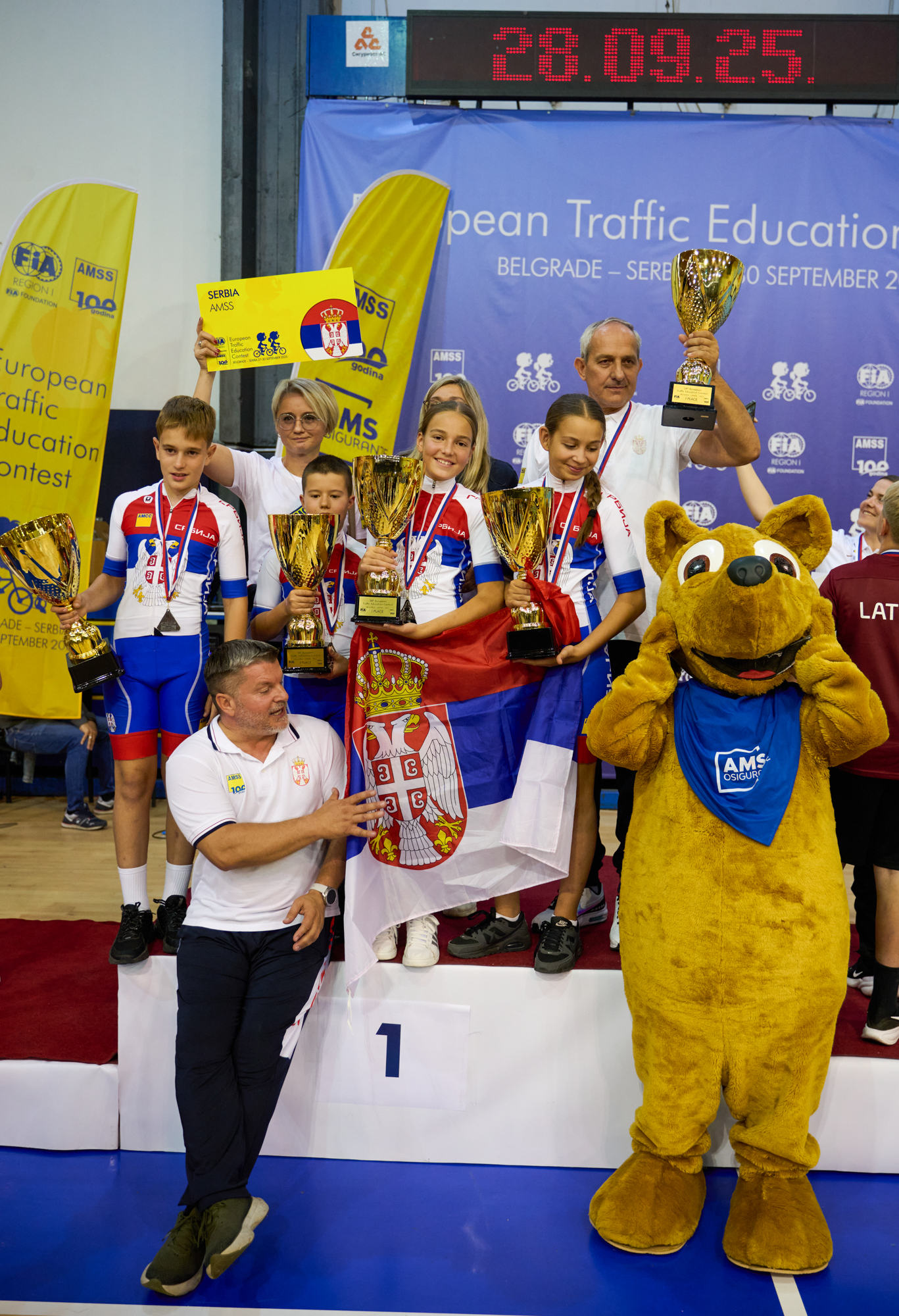 Srbija osvojila zlato na FIA Evropskom takmičenju Srbija osvojila zlato na FIA Evropskom takmičenju