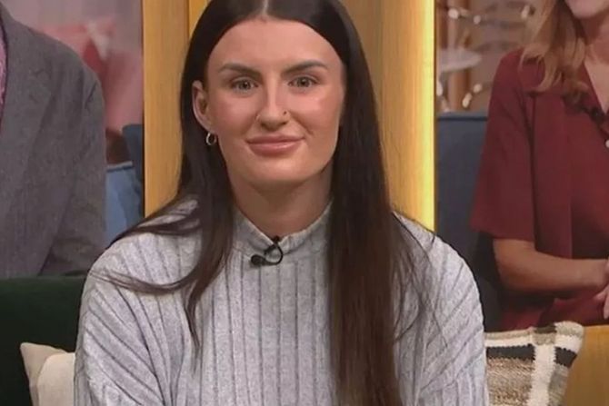 Erin Kasisi, This Morning show Erin Kasisi, This Morning show