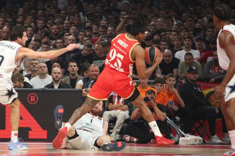 KK Crvena Zvezda - Armani Milano KK Crvena Zvezda - Armani Milano