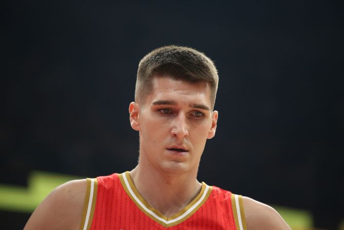 KK Crvena Zvezda - Armani Milano