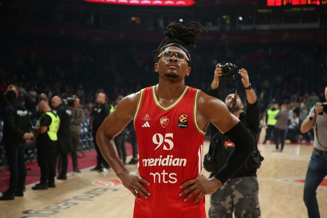 KK Crvena Zvezda - Armani Milano KK Crvena Zvezda - Armani Milano