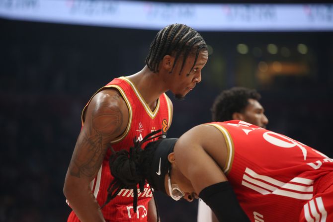KK Crvena Zvezda - Armani Milano KK Crvena Zvezda - Armani Milano