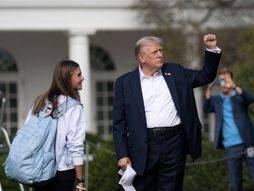 Donald Tramp sa unukom Kai