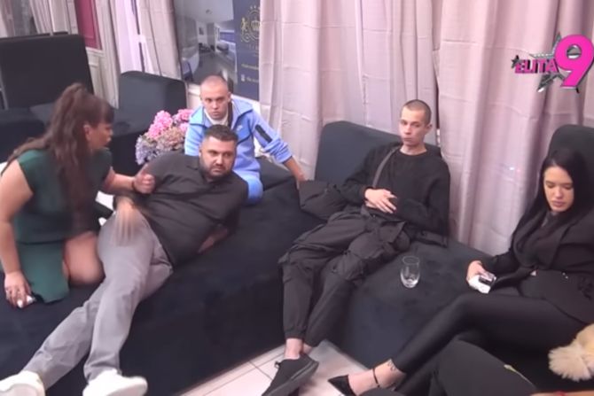Sin Site Ahmić Sin Site Ahmić