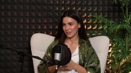Podcast u pidžamama, Marina Ćosić Podcast u pidžamama, Marina Ćosić