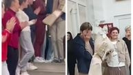 Jednoj Jeli kolektiv je priredio nezaboravan rođendan i ispraćaj u penziju: Probajte da ne zaplačete