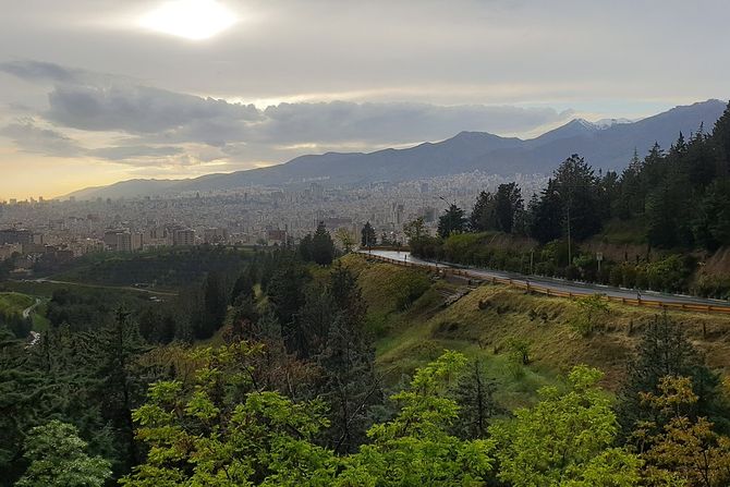Teheran, okolina