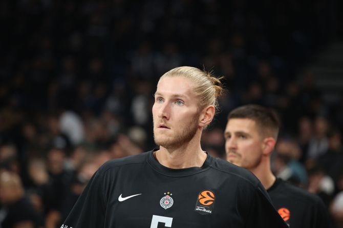 KK Partizan - Armani Milano - Dilan Osetkovski