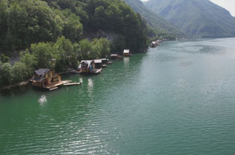 Jezero Perućac