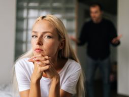 Prevara, muškarac i žena