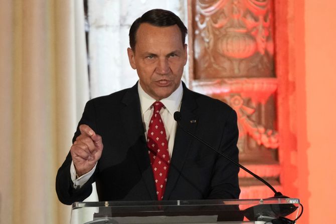 Radoslaw Sikorski