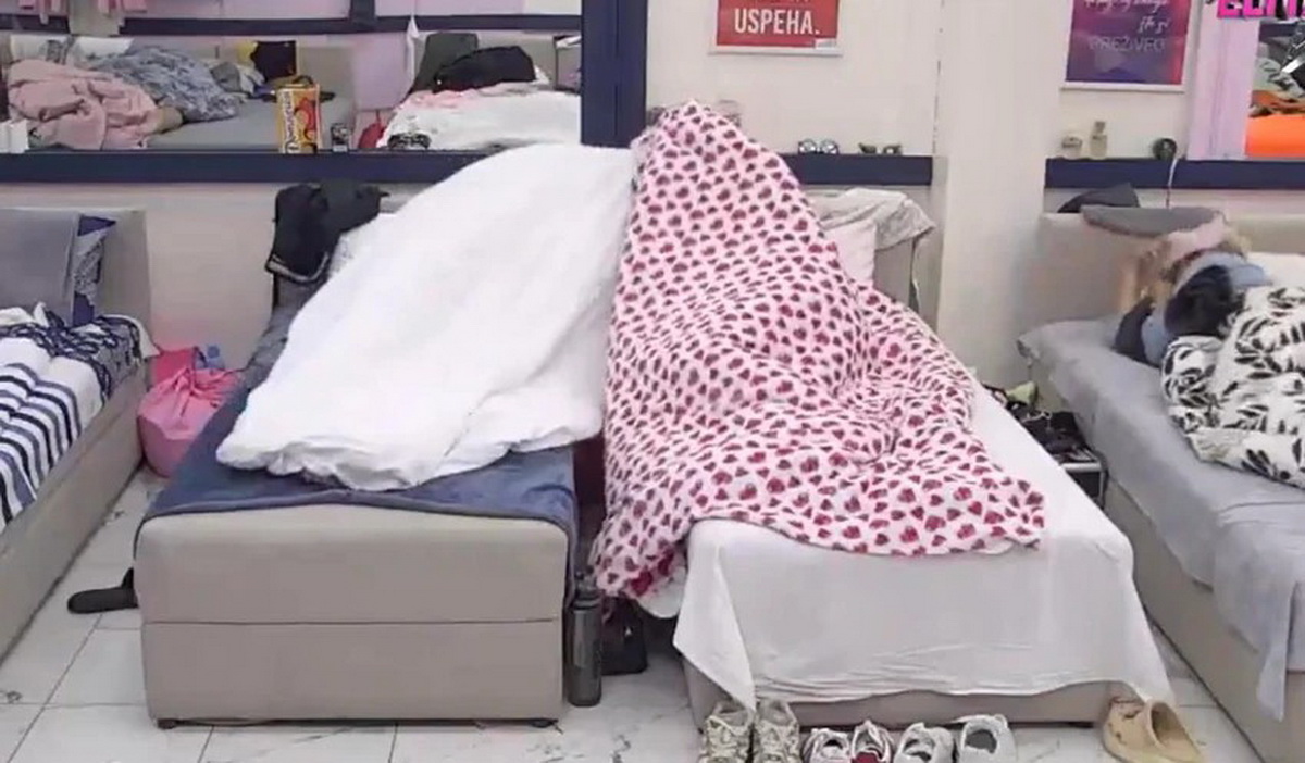 "Dođi ovamo" Asmin i Mina završili ispod jorgana: Cimeri u šoku, sve zanima kakva će biti Stanijina reakcija