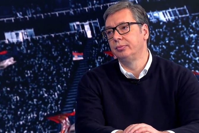 Aleksandar Vučić, Hit Tvit Aleksandar Vučić, Hit Tvit