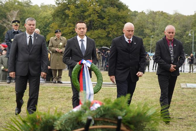Jajinci, Dan sećanja na stradanje Srba, Roma i Jevreja