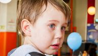 Ivonu su roditelji ponizili pred svima, ali ih je njen sin (6) mudro ućutkao: "Bako, to što radite nije lepo"