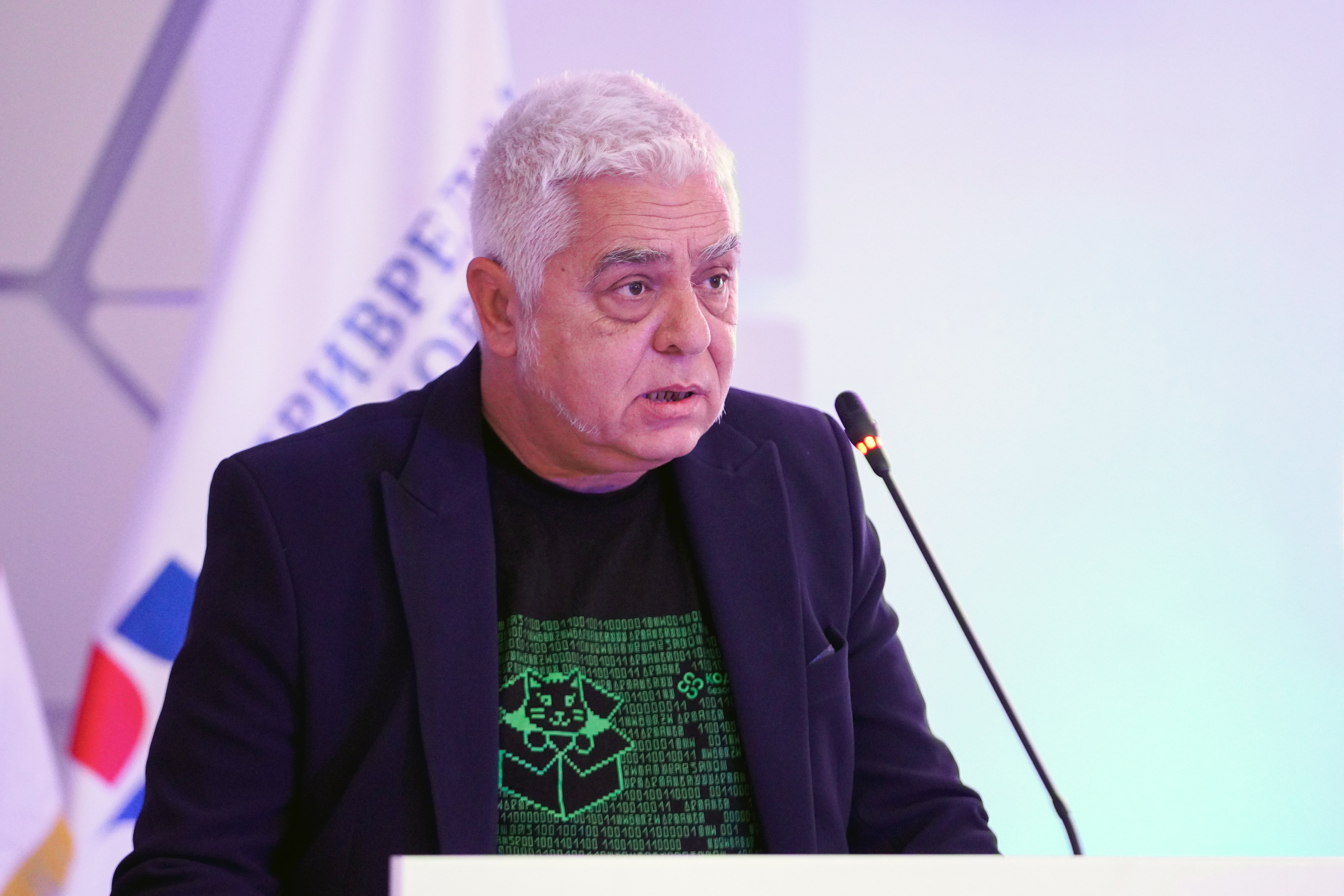 Profesor Bratina odgovara na optužbe: Moje reči su izvučene iz konteksta, nikada nisam pozivao na nasilje