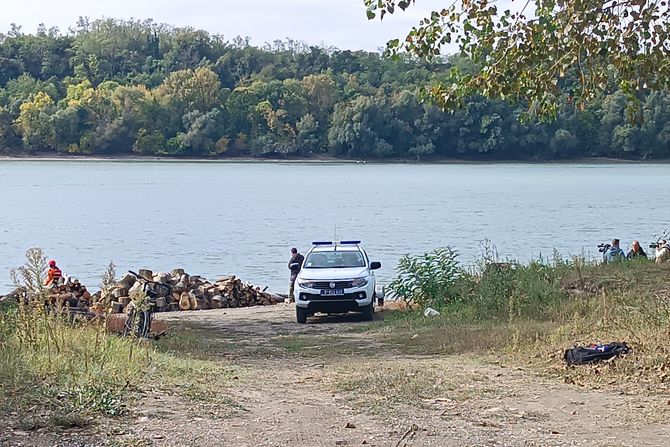 BAČKA PALANKA ČAMAC NESREĆA BAČKA PALANKA ČAMAC NESREĆA