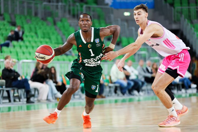 Umodža Gibson - KK Cedevita Olimpija