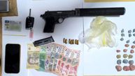 Mladom Obrenovčaninu pronađeni droga i pištolj sa prigušivačem: Određeno mu zadržavanje