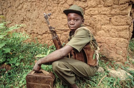 Sudanska deca-vojnici