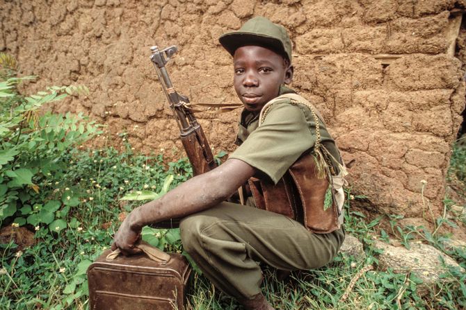 Sudanska deca-vojnici Sudanska deca-vojnici