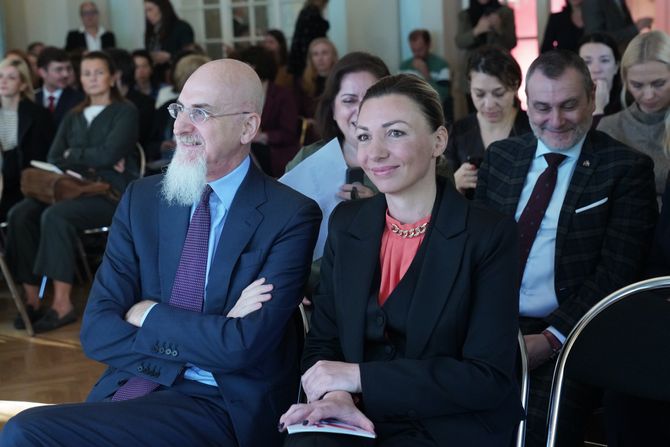 Tatjana Macura, ministarka bez portfelja , SRB nastavlja da razvija žensko preduzetništvo