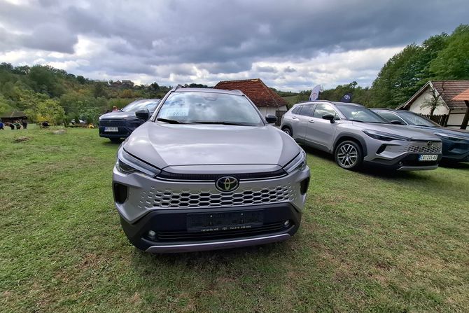 toyota, corolla cross, corolla cross 2025 toyota, corolla cross, corolla cross 2025