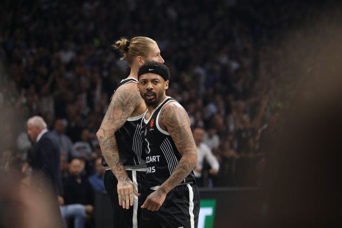 KK Partizan - KK Efes KK Partizan - KK Efes