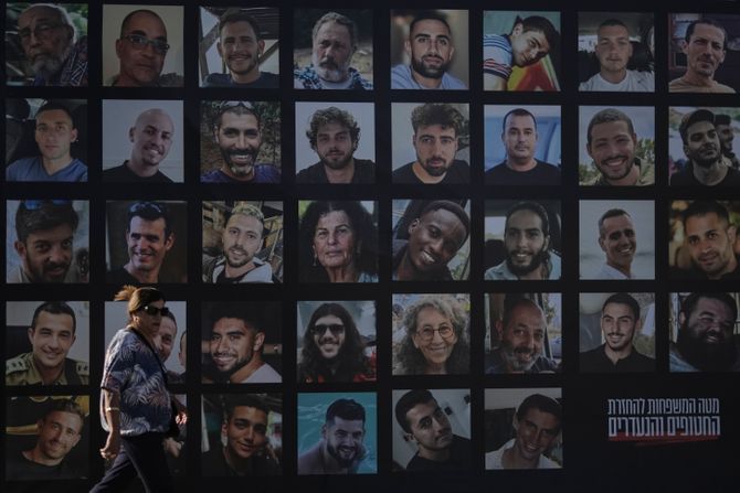 Poslednjih 48 izraelskih talaca koji su u rukama Hamasa (i živi i mrtvi) Poslednjih 48 izraelskih talaca koji su u rukama Hamasa (i živi i mrtvi)