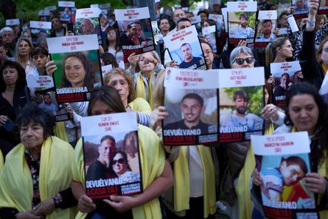 Poslednjih 48 izraelskih talaca koji su u rukama Hamasa (i živi i mrtvi)